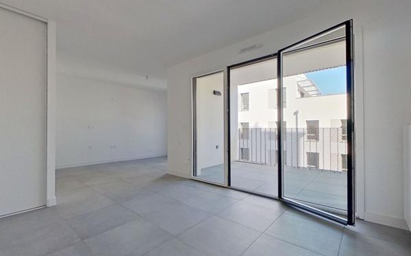 Appartement à vendre    3 pièces • 72,32 m2 Lyon 9