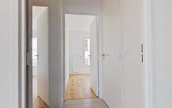 Appartement à vendre    3 pièces • 72,32 m2 Lyon 9