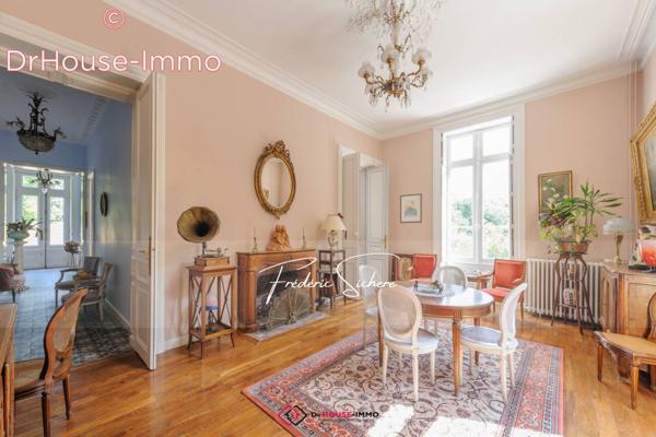 Maison à vendre 13 pièces de 341 m²