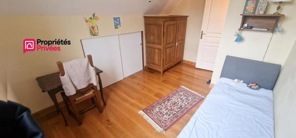 Pavillon de 139 m² - 6 pièces et 4 chambres sur sous-sol - terrain de 1486 m²
