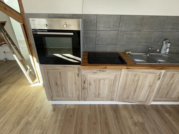 Location Appartement 2 pièces Mazet-Saint-Voy (43520) - centre-ville