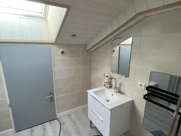 Location Appartement 2 pièces Mazet-Saint-Voy (43520) - centre-ville