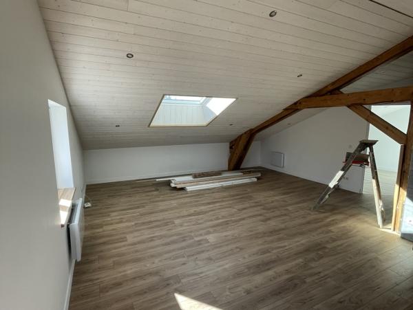 Location Appartement 2 pièces Mazet-Saint-Voy (43520) - centre-ville