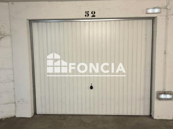 Location Parking 12 m² - 19 AVENUE DE PARIS Orleans 45000