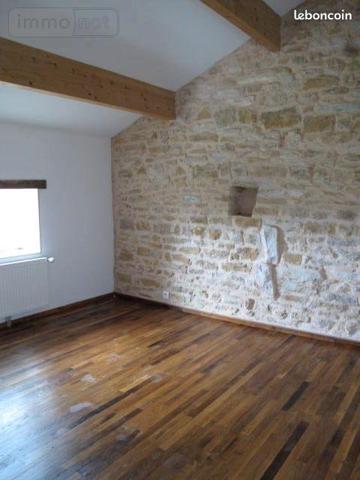 Maison restaurée à louer à Bray en Saône-et-Loire (71250), ref :