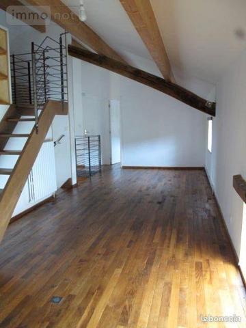 Maison restaurée à louer à Bray en Saône-et-Loire (71250), ref :