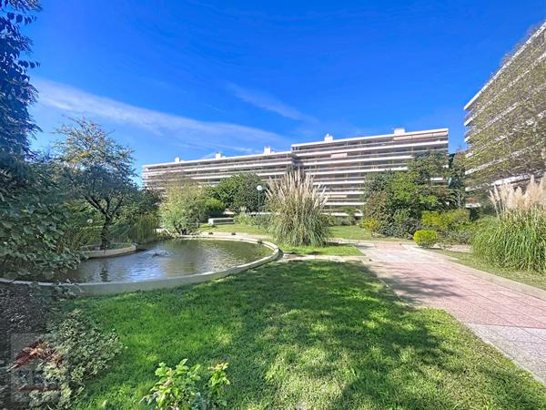 A VENDRE 13009 MARSEILLE LE CABOT RESIDENCE STANDING T4 GARAGE CAVE PARKING JARDIN