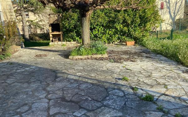 Maison à vendre    4 pièces •  Saint-Gély-du-Fesc