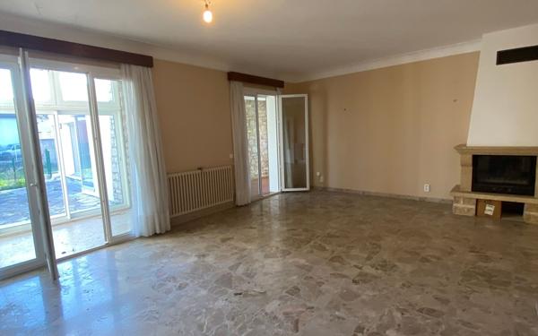 Maison à vendre    4 pièces •  Saint-Gély-du-Fesc