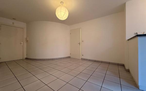 Appartement à louer    2 pièces • 42,06 m2 Colomiers