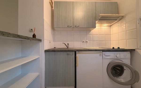 Appartement à louer    2 pièces • 42,06 m2 Colomiers