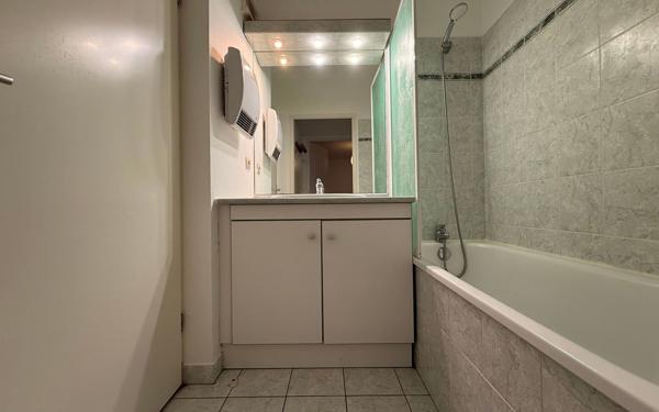 Appartement à louer    2 pièces • 42,06 m2 Colomiers