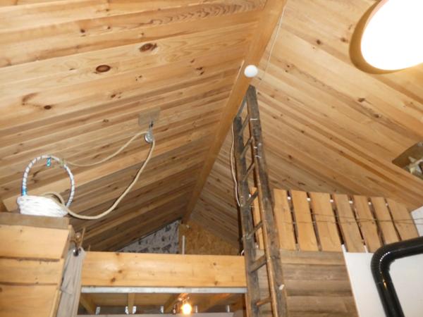 BUSSANG (88) Chalet T3 de 23m² à aménager et à rénover , terrain 1060m².