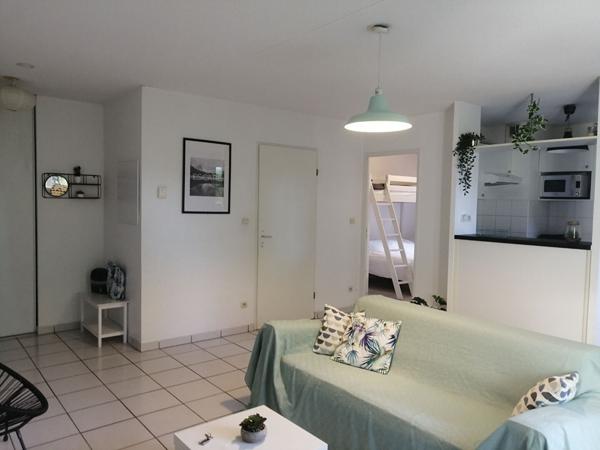 Location appartement Saint-André-de-Cubzac - 2 pièce(s) - 46 m² - 690 €/mois