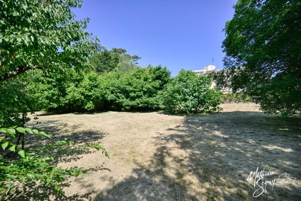 Appartement en rez de jardin de 89.20mé 4 pièces avec extérieur de 91.70m² - SAINT GENIS LAVAL (69)