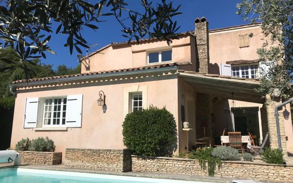 Maison à vendre    6 pièces • 160 m2 Vaison-la-Romaine