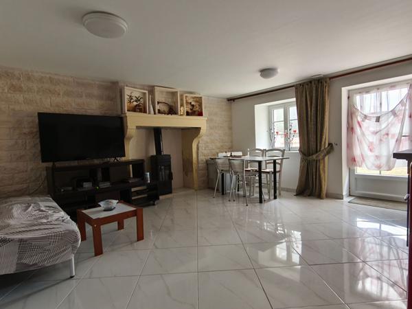 Propriété de charme 7 pièces  245 m² À deux pas de la Vallée des Singes de Romagne