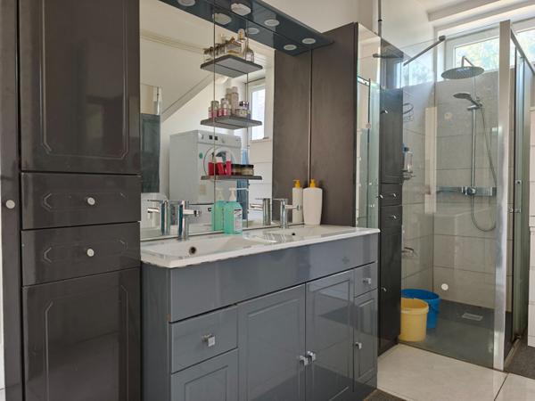 Propriété de charme 7 pièces  245 m² À deux pas de la Vallée des Singes de Romagne