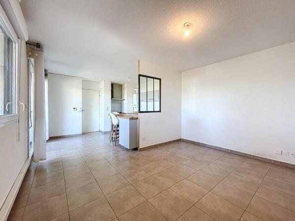 T3 AU PIED DES NOUVELLE HALLES VEDASIENNES