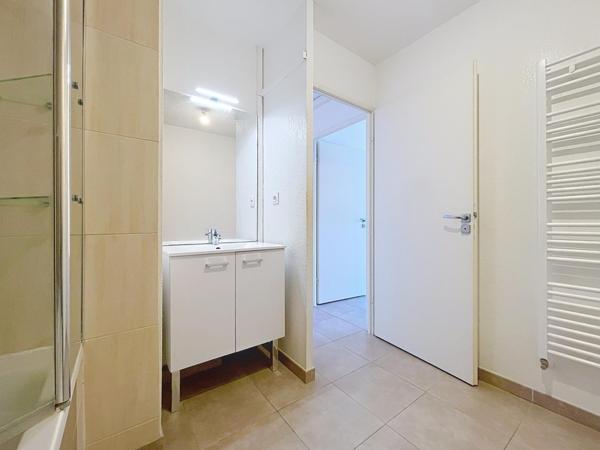 T3 AU PIED DES NOUVELLE HALLES VEDASIENNES