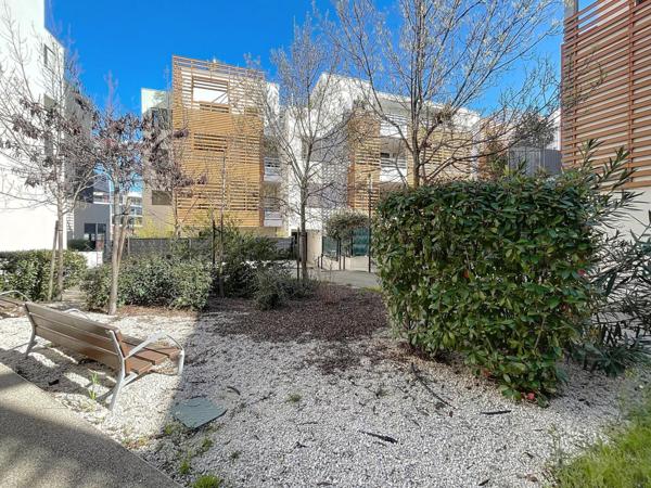 T3 AU PIED DES NOUVELLE HALLES VEDASIENNES