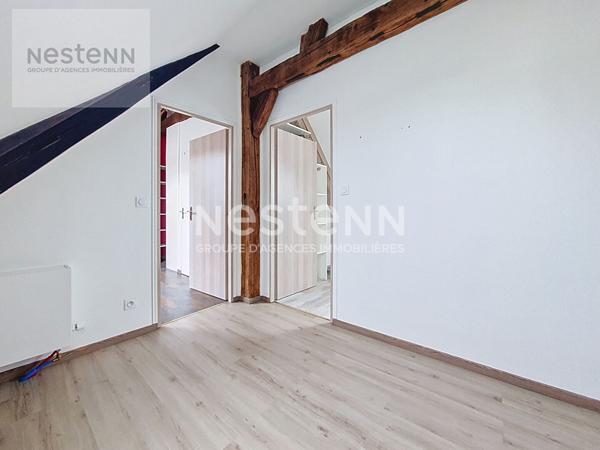 ORLEANS MURLINS - MAISON DE 80 M2 ET DEPENDANCES DE 66M2 AMENAGEABLE - DPE C - JARDIN