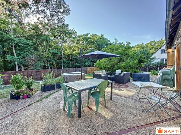 Au calme et proche de toutes commodités et gare