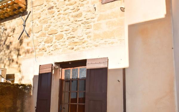 Maison à vendre    3 pièces •  Saint-Quentin-la-Poterie