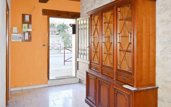 Maison à vendre    3 pièces •  Saint-Quentin-la-Poterie