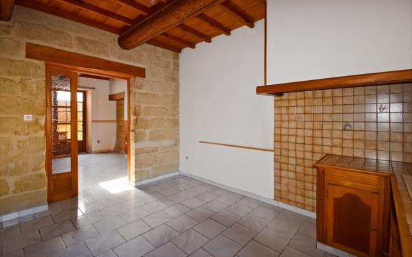 Maison à vendre    3 pièces •  Saint-Quentin-la-Poterie