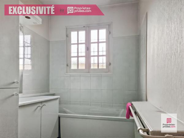 Wattrelos (59150) CENTRE-VILLE, plain pied composé de 3 chambres, jardin, garage