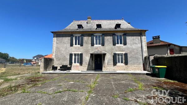 Maison  6 pièce(s) 177 m2