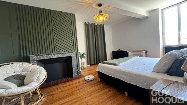 Maison  6 pièce(s) 177 m2
