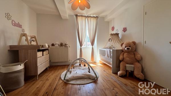 Maison  6 pièce(s) 177 m2