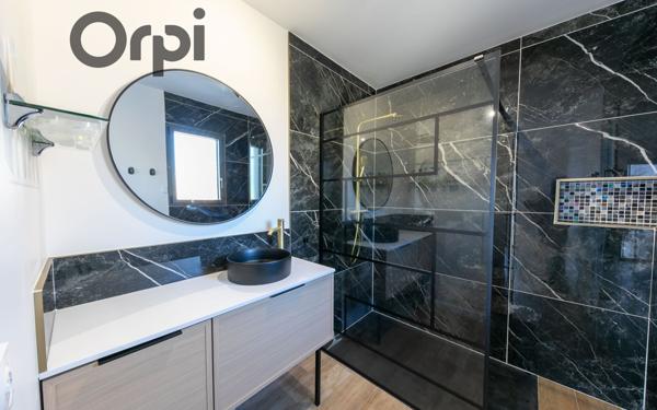 Maison à vendre    6 pièces • 280 m2 Le Soler