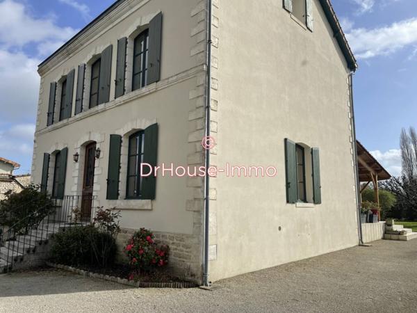 Maison à vendre 12 pièces de 390 m²