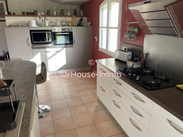 Maison à vendre 12 pièces de 390 m²
