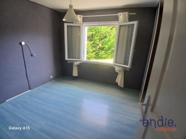 Maison de plain pied de 162 m² avec piscine, pool house, double garage à HAGETMAU