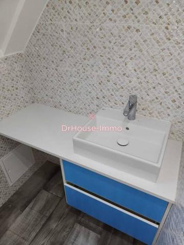 Immeuble à vendre 8 pièces de 205 m²