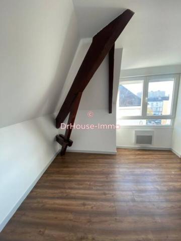 Immeuble à vendre 8 pièces de 205 m²