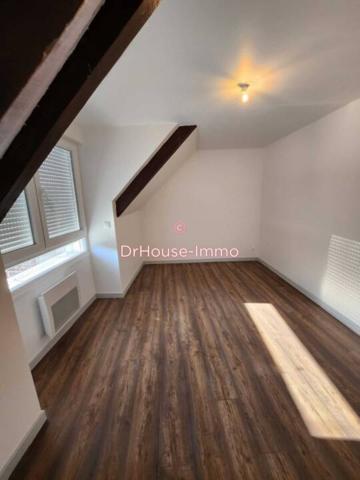 Immeuble à vendre 8 pièces de 205 m²