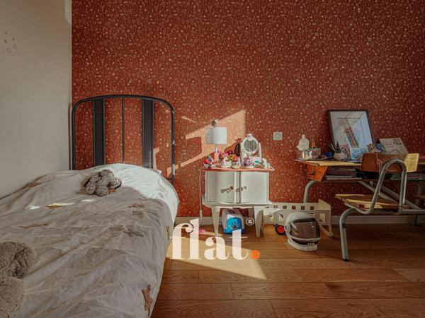 MAISON NON MITOYENNE | 161 m² | 4 CHAMBRES + BUREAU | RÉNOVÉE | DOUBLE GARAGE |