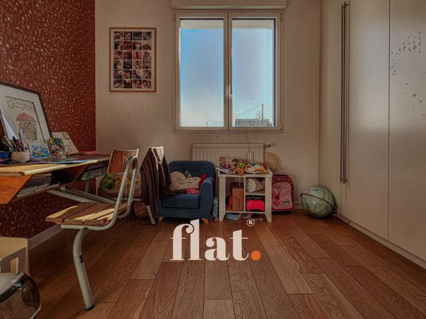 MAISON NON MITOYENNE | 161 m² | 4 CHAMBRES + BUREAU | RÉNOVÉE | DOUBLE GARAGE |