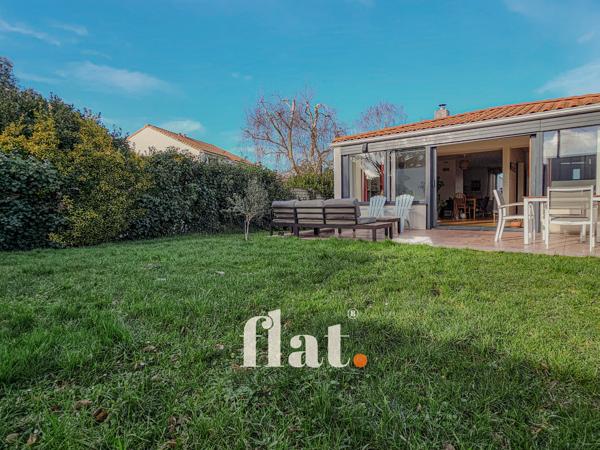 MAISON NON MITOYENNE | 161 m² | 4 CHAMBRES + BUREAU | RÉNOVÉE | DOUBLE GARAGE |