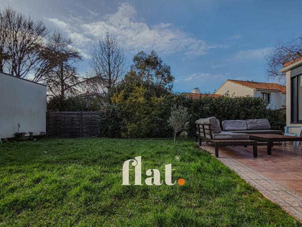 MAISON NON MITOYENNE | 161 m² | 4 CHAMBRES + BUREAU | RÉNOVÉE | DOUBLE GARAGE |