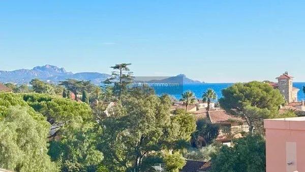 Vente Appartement 1 pièces 21 m2 à Saint-Aygulf