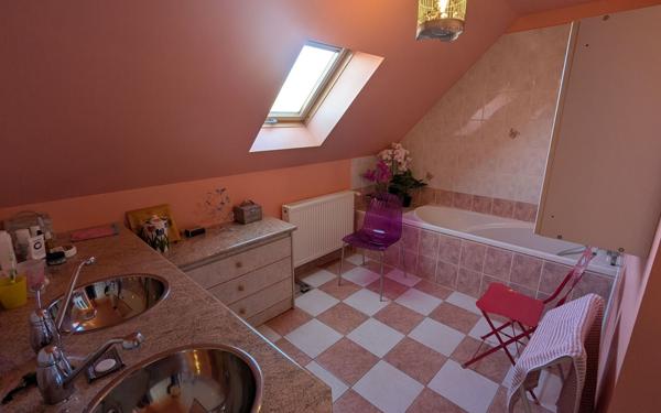 Maison à vendre    5 pièces • 142 m2 Ormes