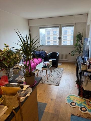 Garches (92380) 2P VUE TOUR EIFFEL