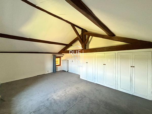 79200 PARTHENAY Maison de caractère à Parthenay