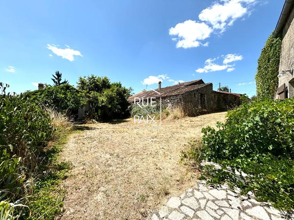 79200 PARTHENAY Maison de caractère à Parthenay